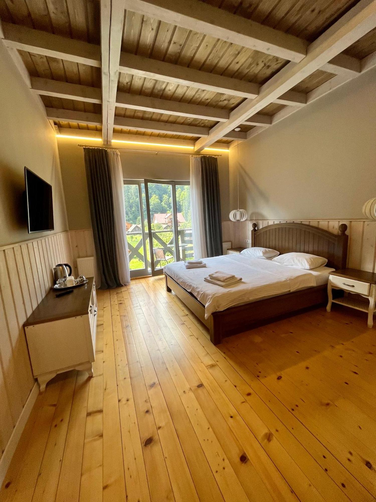 Hygge Hotel Tatariv Luaran gambar